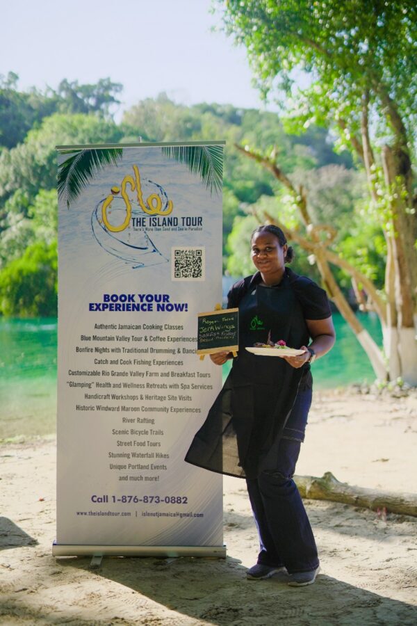 A Pop-Up In Paradise Fine Dining Experience - Image 6